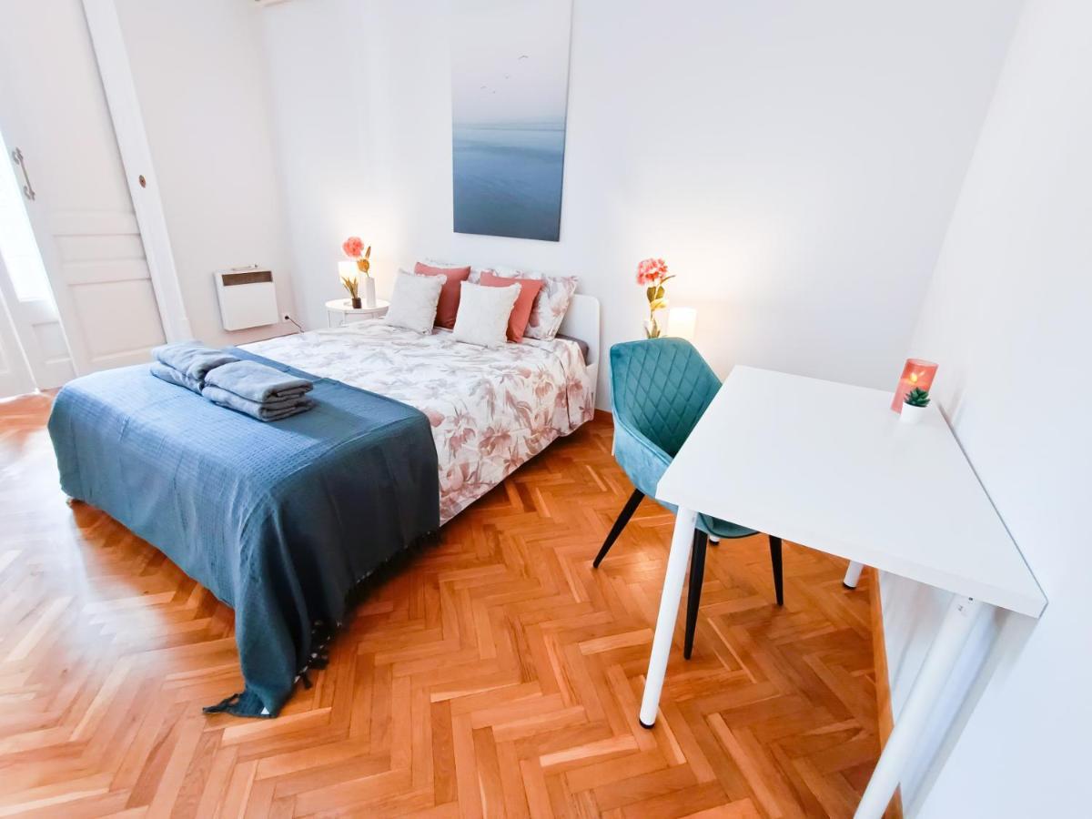 By La Pedrera - Diagonal Rooms Barcelona Luaran gambar